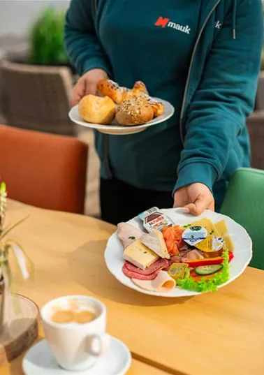 fruehstuecken-im-pflanzen-mauk.jpg