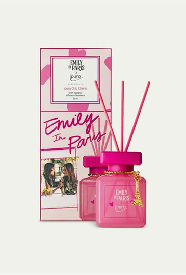 Essentials Chic Chérie - Emily in Paris